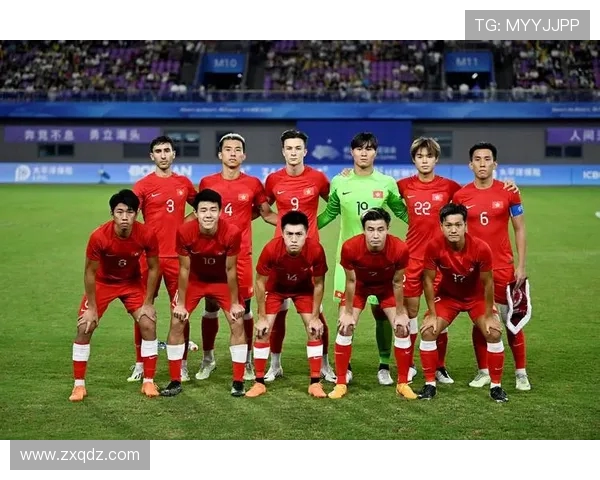 东亚杯精彩回顾香港对阵朝鲜全场比赛录像分享与分析